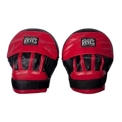 Cleto Reyes Pantera Curved Strapped Focus Mitts - Image 2