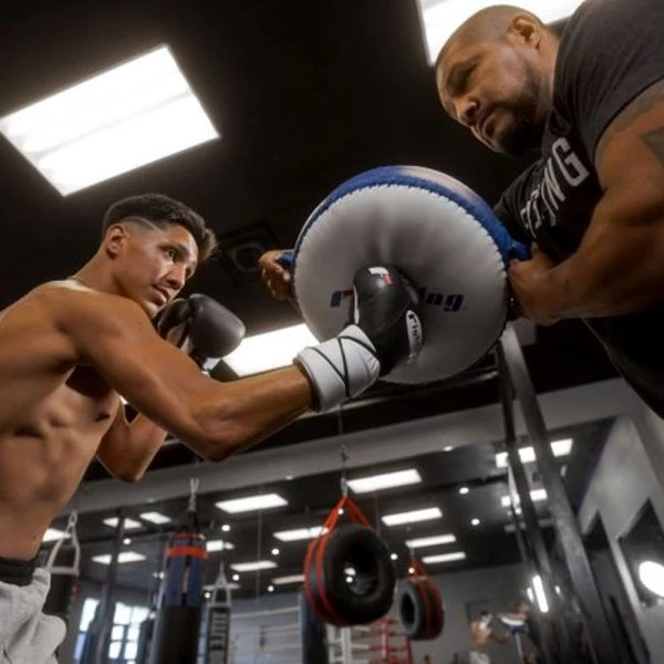 Fighting Sports Leather Punch Shield - Image 5