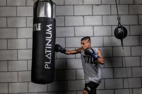 TITLE Platinum XLT Heavy Punchbag - Image 3